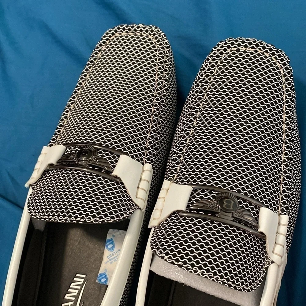 Giovanni slip on grip black white new square toe line loafer shoes size 8
